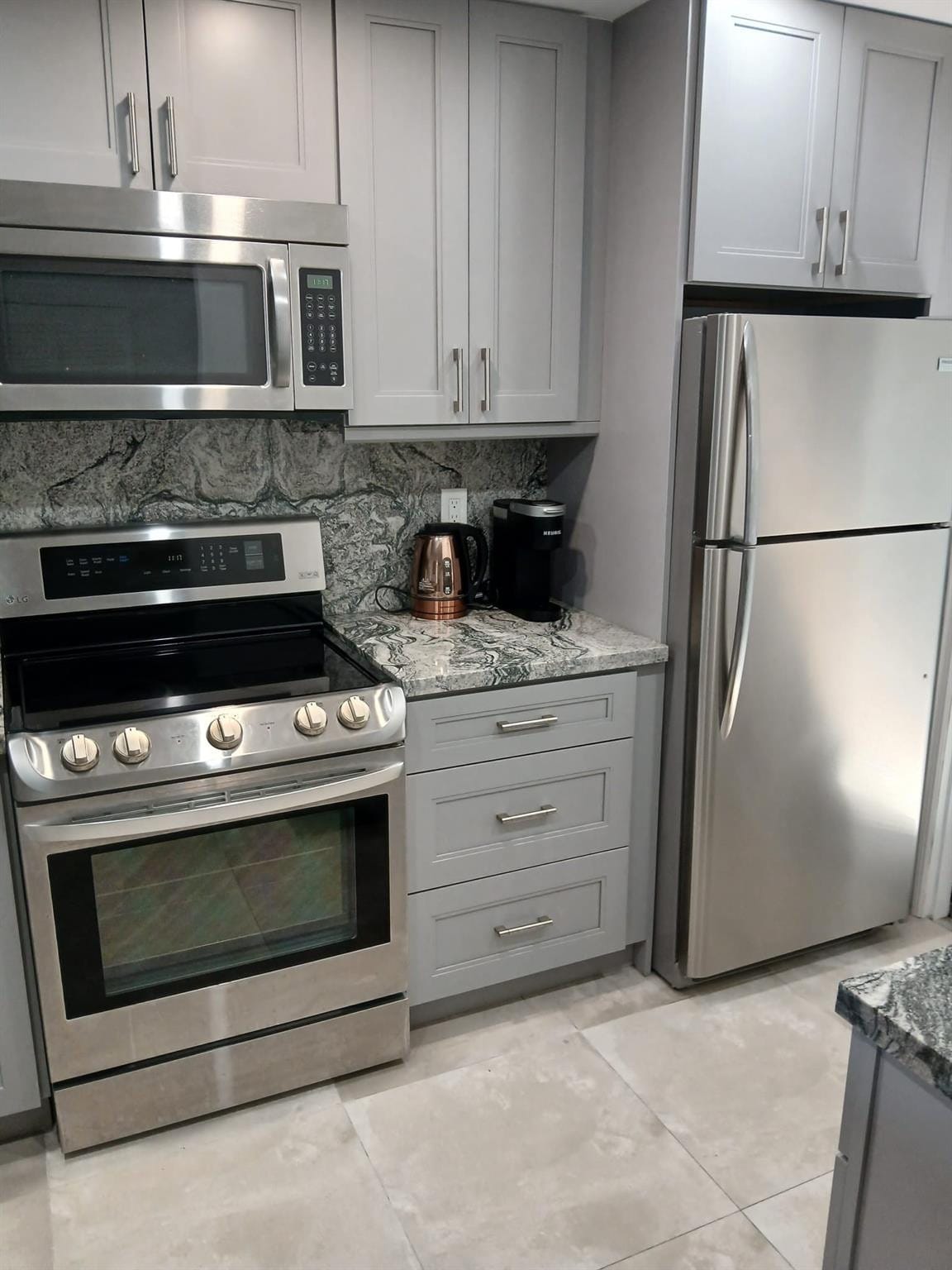 1893 S Ocean Drive 605 — photo 2