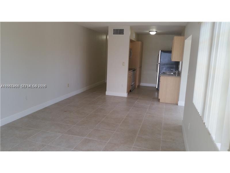 300 NE 191st Street 212 — photo 8