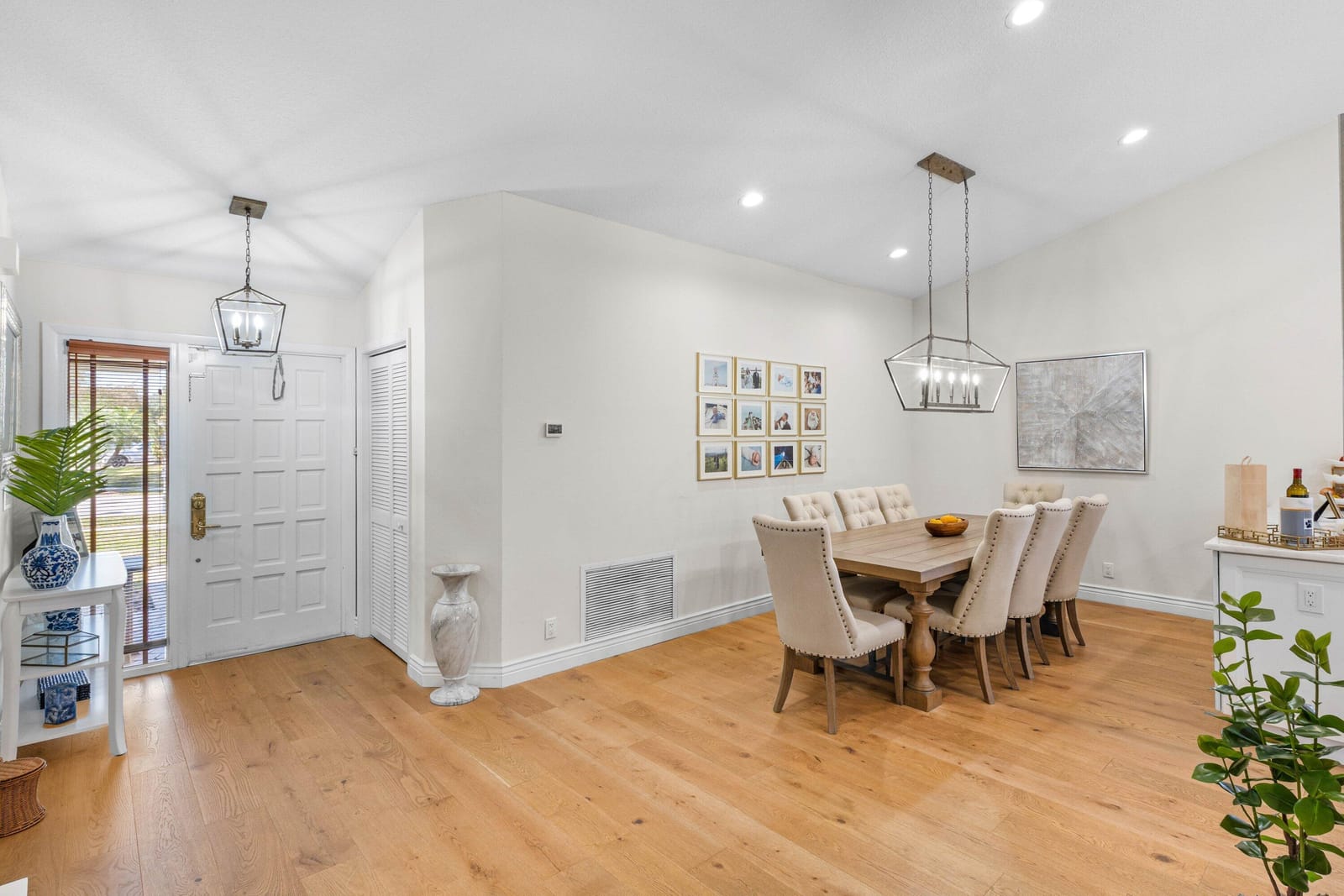 3830 NW 25th Way — photo 4
