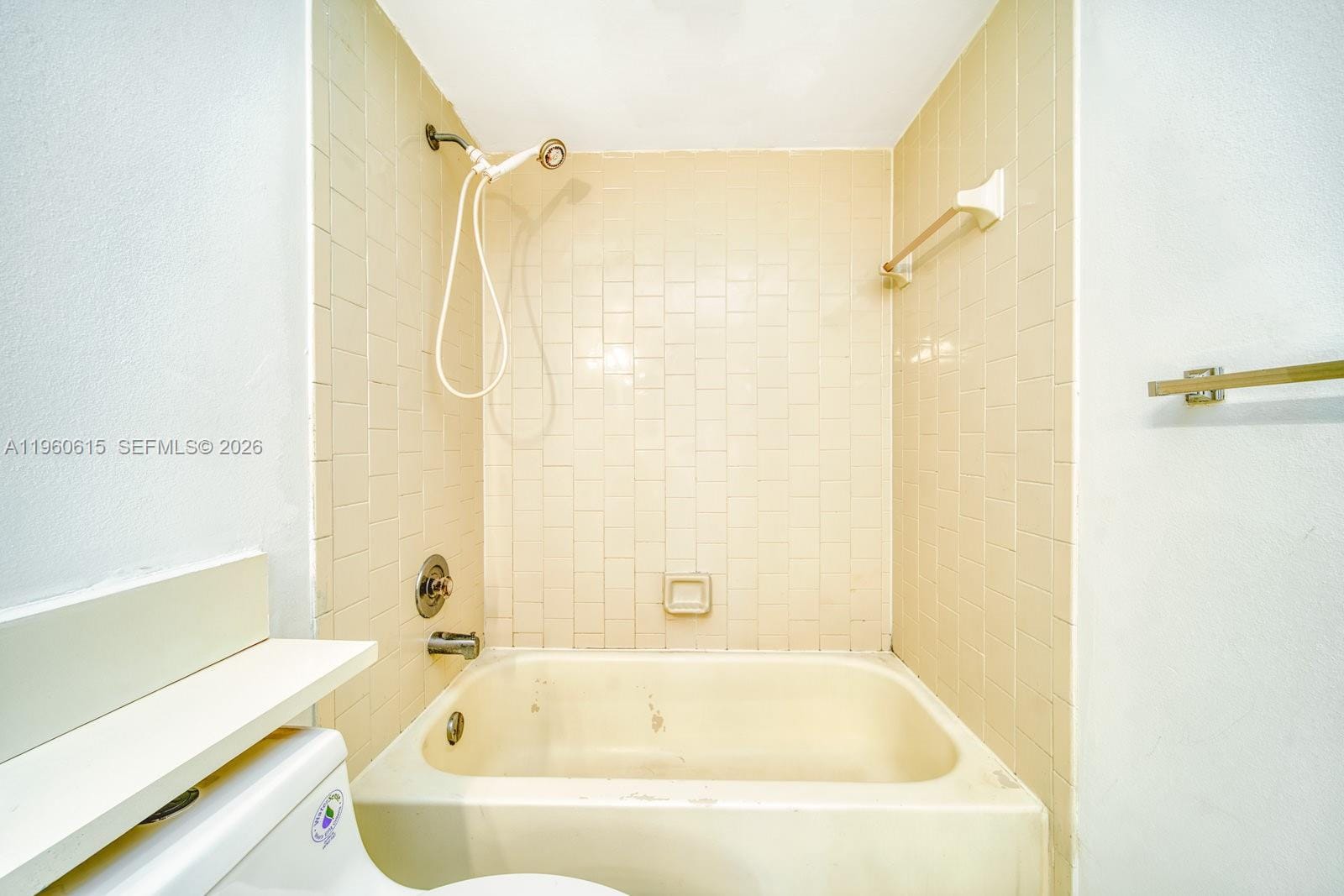 8290 Lake Drive 236, Doral, FL 33166 photo 24
