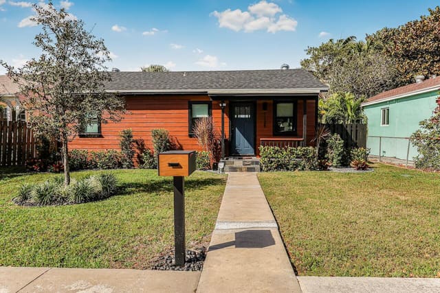 1125 N K Street, Lake Worth Beach, FL 33460