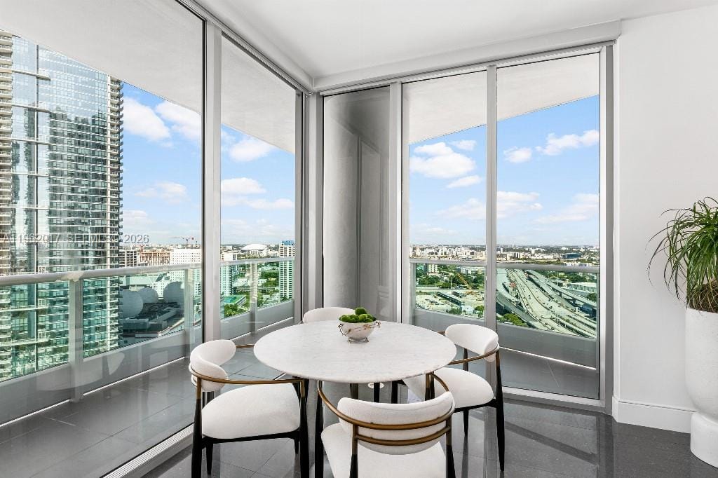 900 Biscayne Boulevard 3212, Miami, FL 33132 photo 5