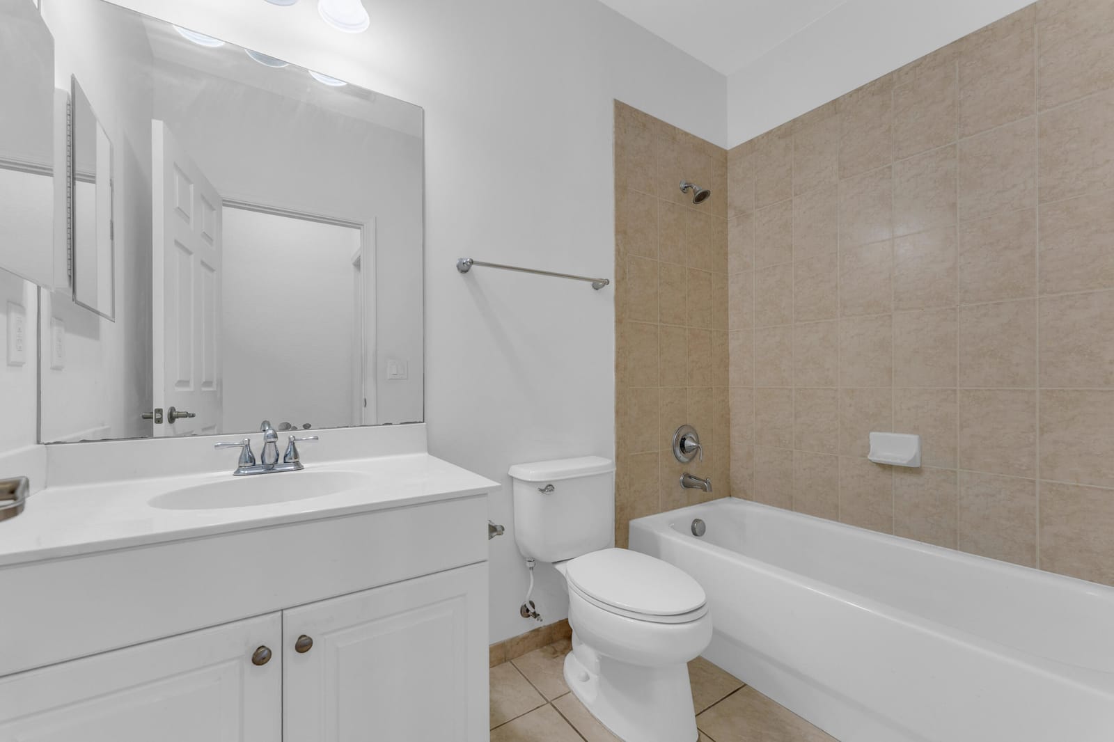 6077 Grand Cypress Circle W, Coconut Creek, FL 33073 photo 18