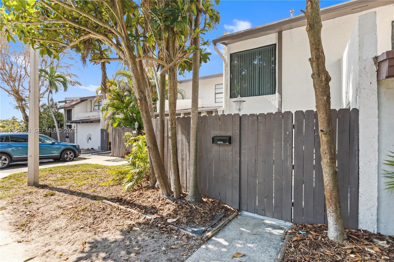 6502 SW 114th Avenue, Miami, FL 33173 photo 2