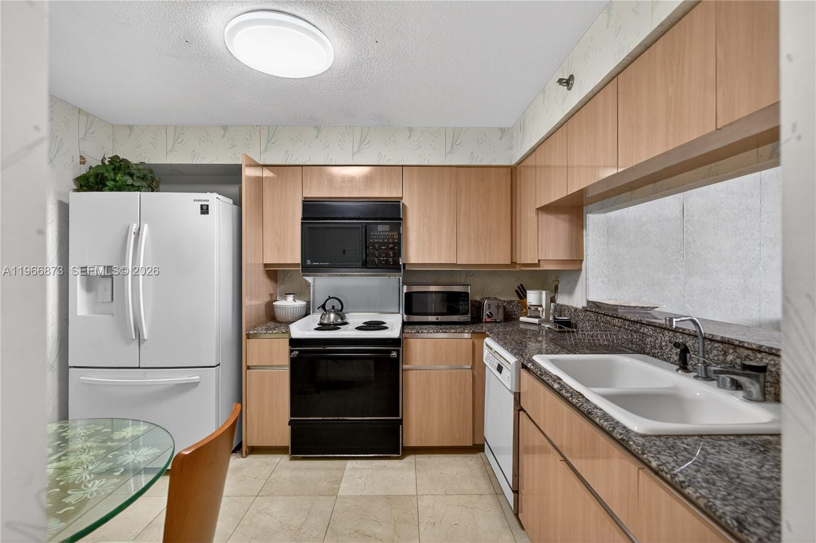 5757 Collins Avenue 1902, Miami Beach, FL 33140 photo 17