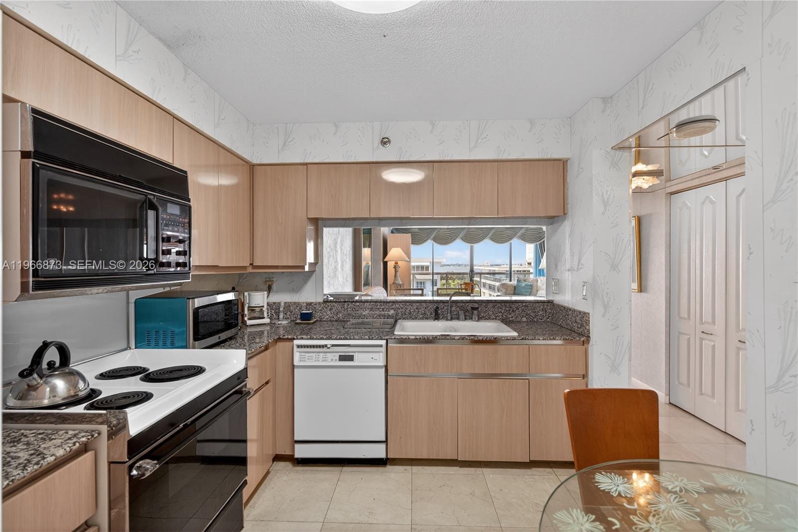 5757 Collins Avenue 1902, Miami Beach, FL 33140 photo 19