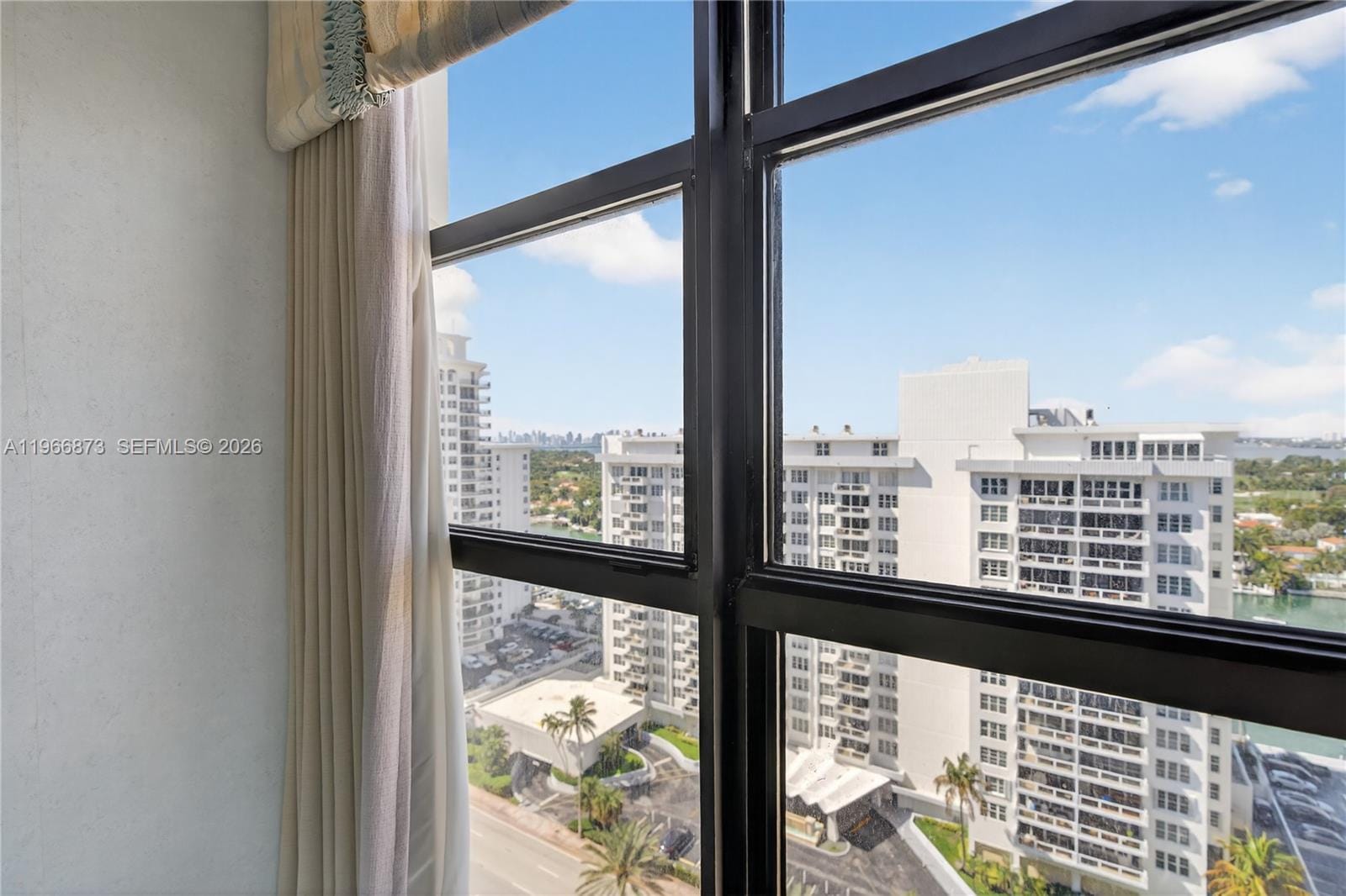 5757 Collins Avenue 1902, Miami Beach, FL 33140 photo 29