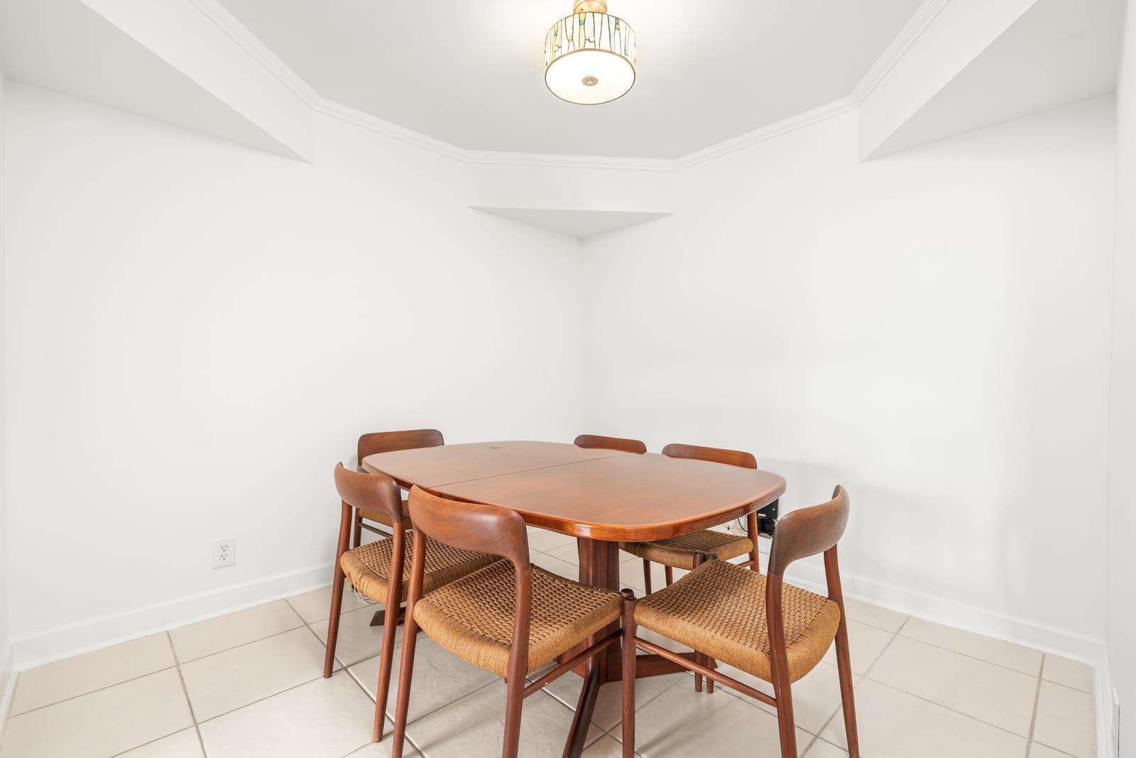 800 Jeffery Street 208 — photo 6