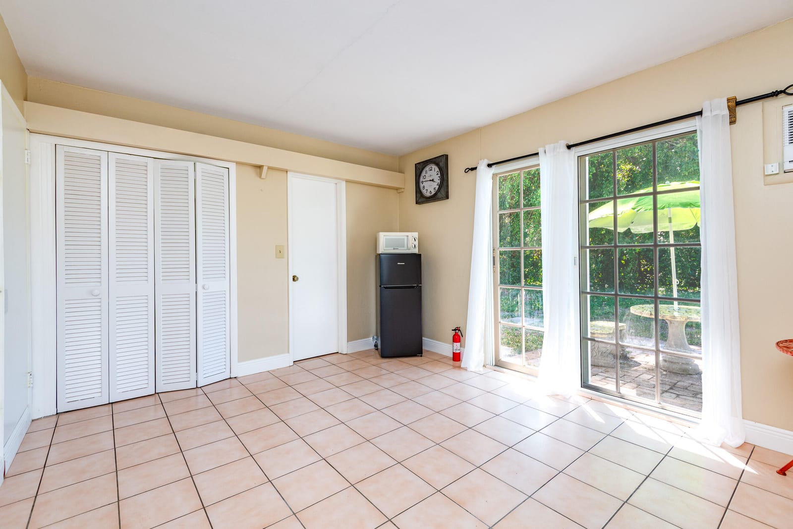 354 Manchester Street, Boca Raton, FL 33487 photo 8