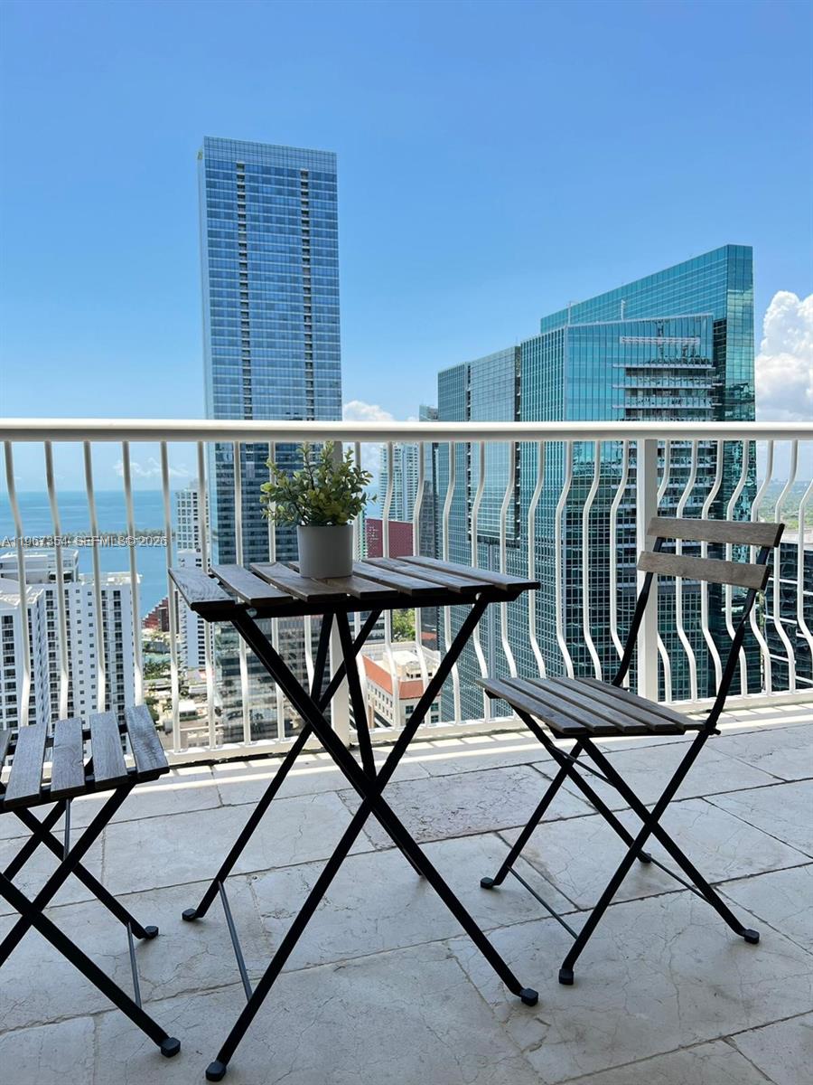 1200 Brickell Bay Drive 4217, Miami, FL 33131, Miami