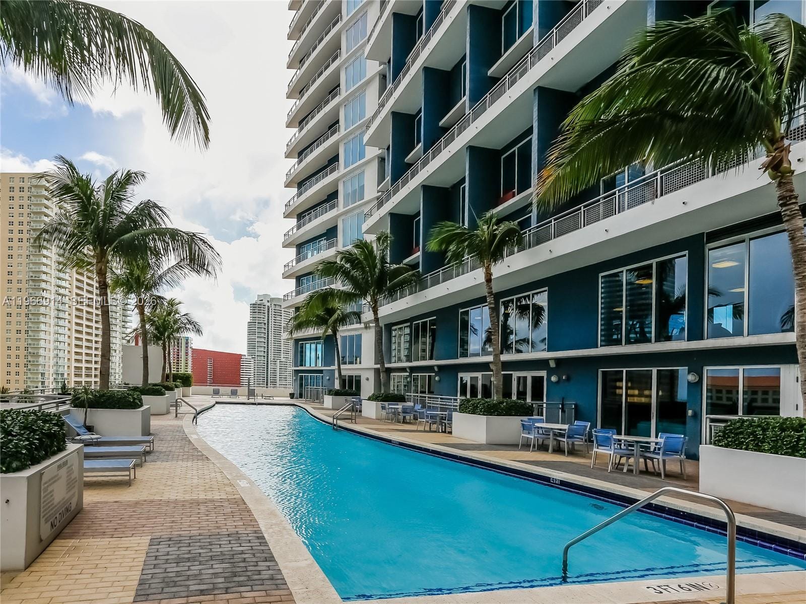 60 SW 13th Street 3404, Miami, FL 33130 photo 14