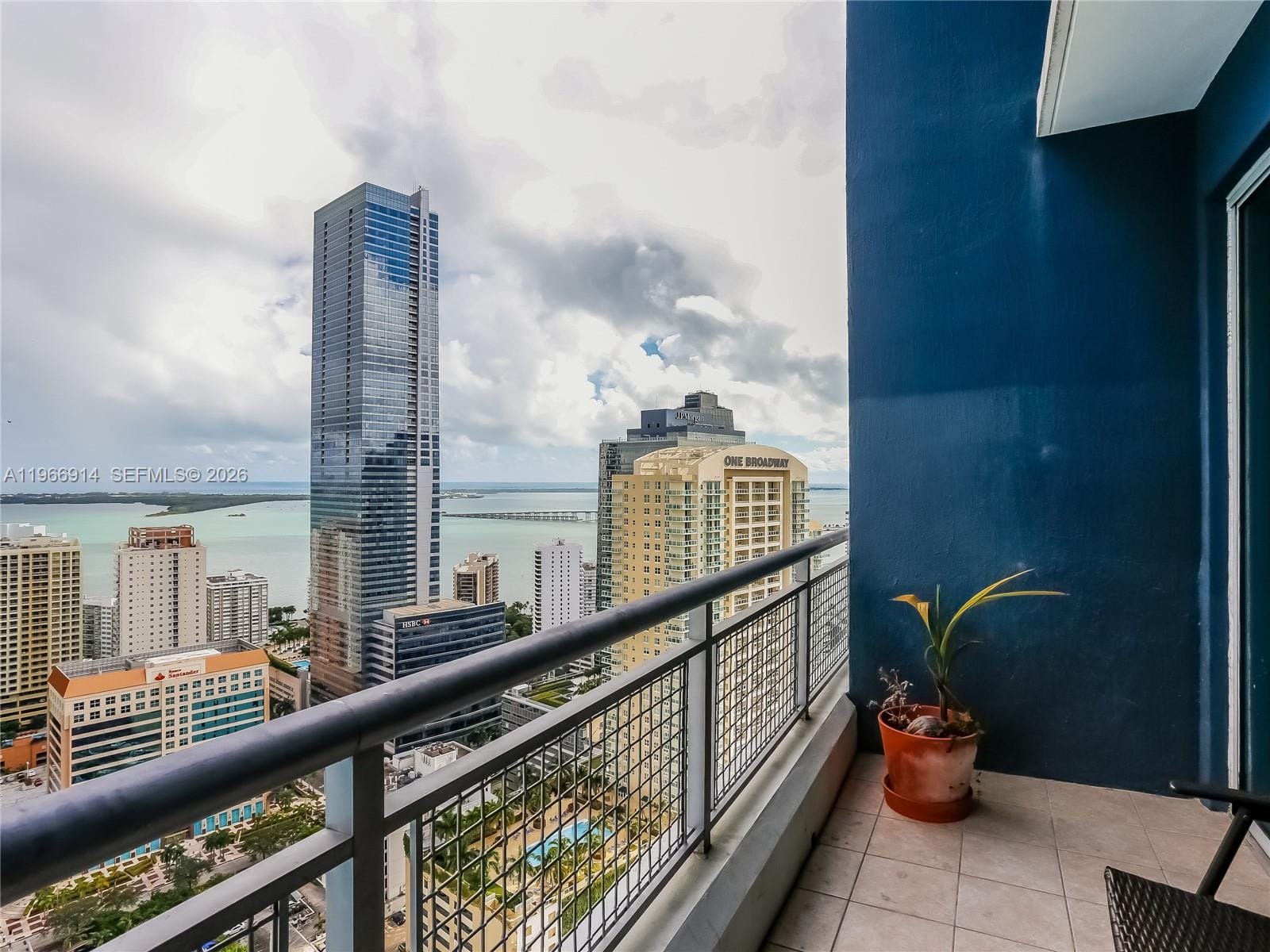 60 SW 13th Street 3404, Miami, FL 33130 photo 16