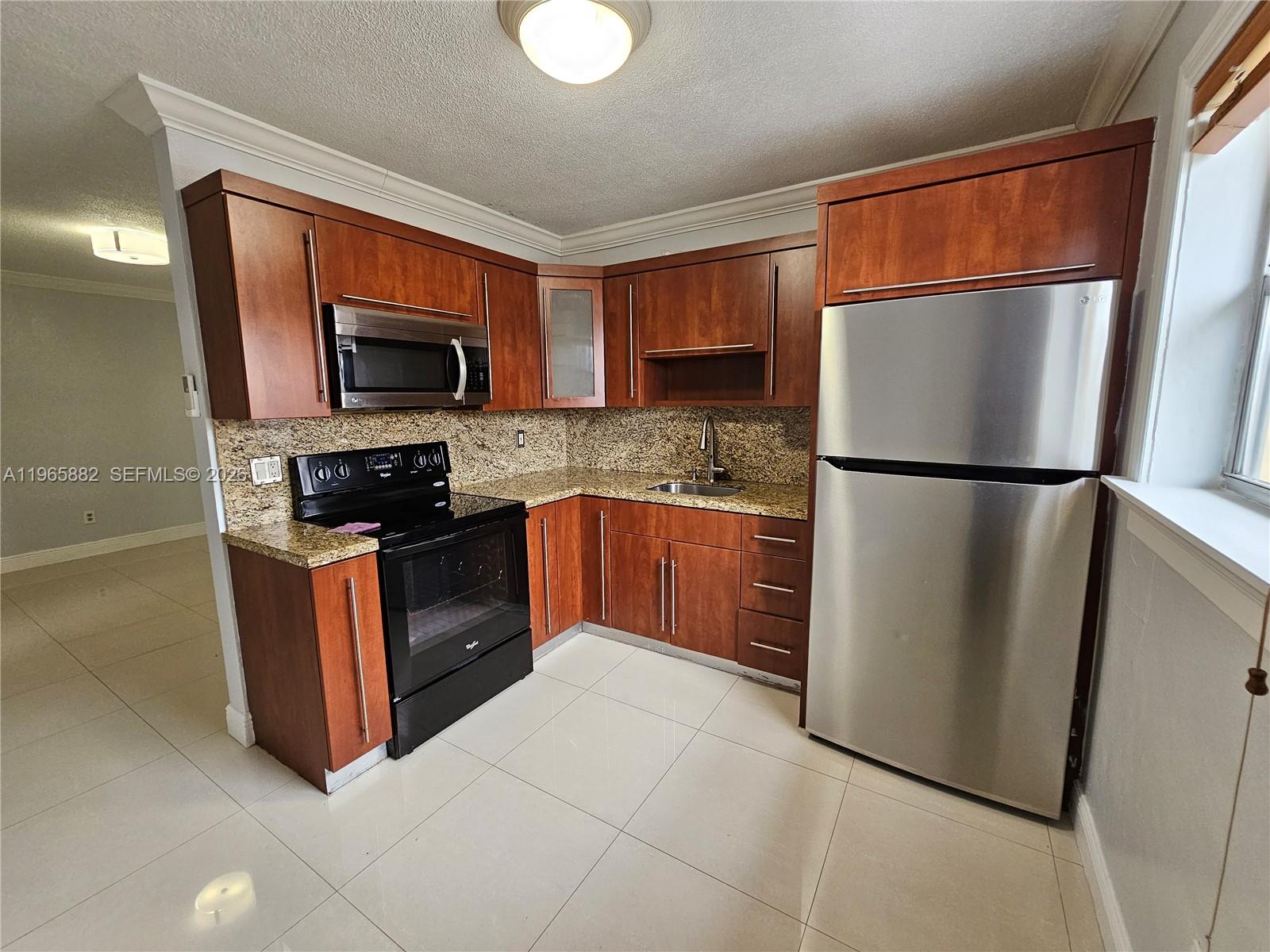 47 NW 47th Avenue 16, Miami, FL 33126, Miami