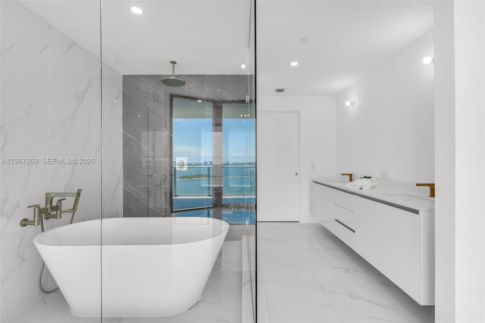 700 NE 24th Street 1806, Miami, FL 33137 photo 27