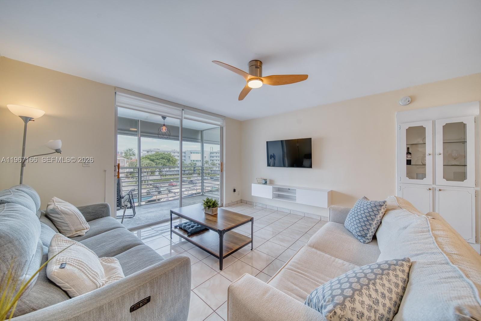3849 NE 169th Street 412, North Miami Beach, FL 33160 photo 5