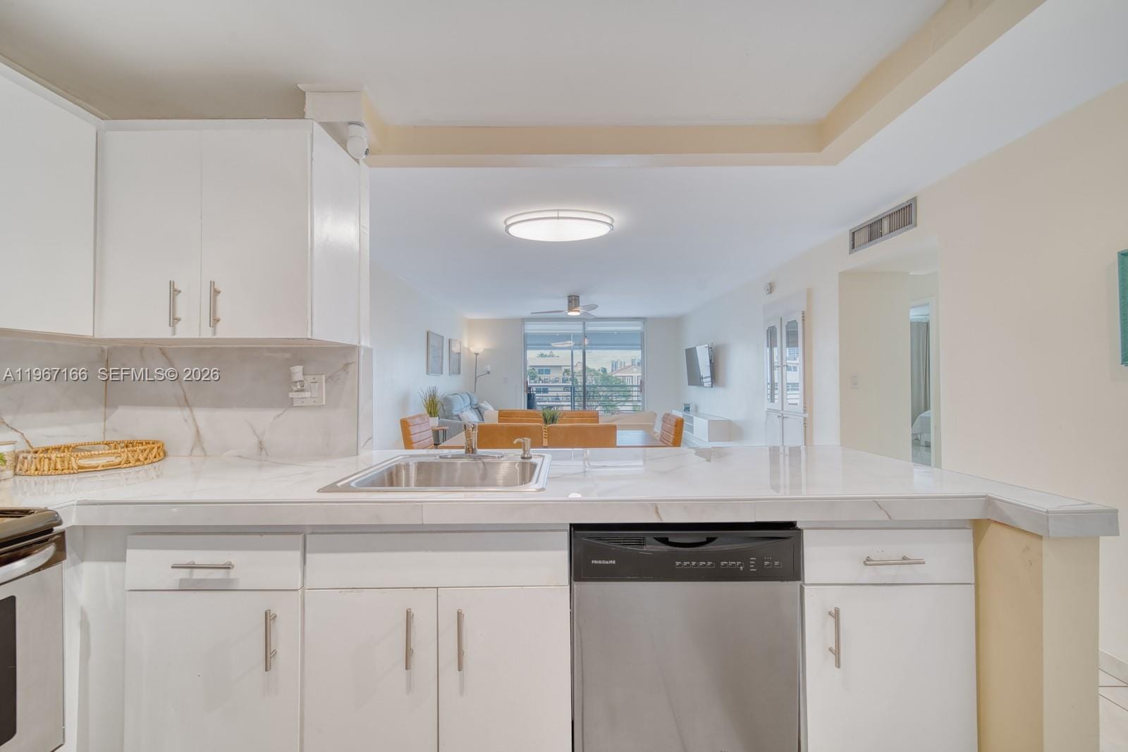 3849 NE 169th Street 412, North Miami Beach, FL 33160 photo 7