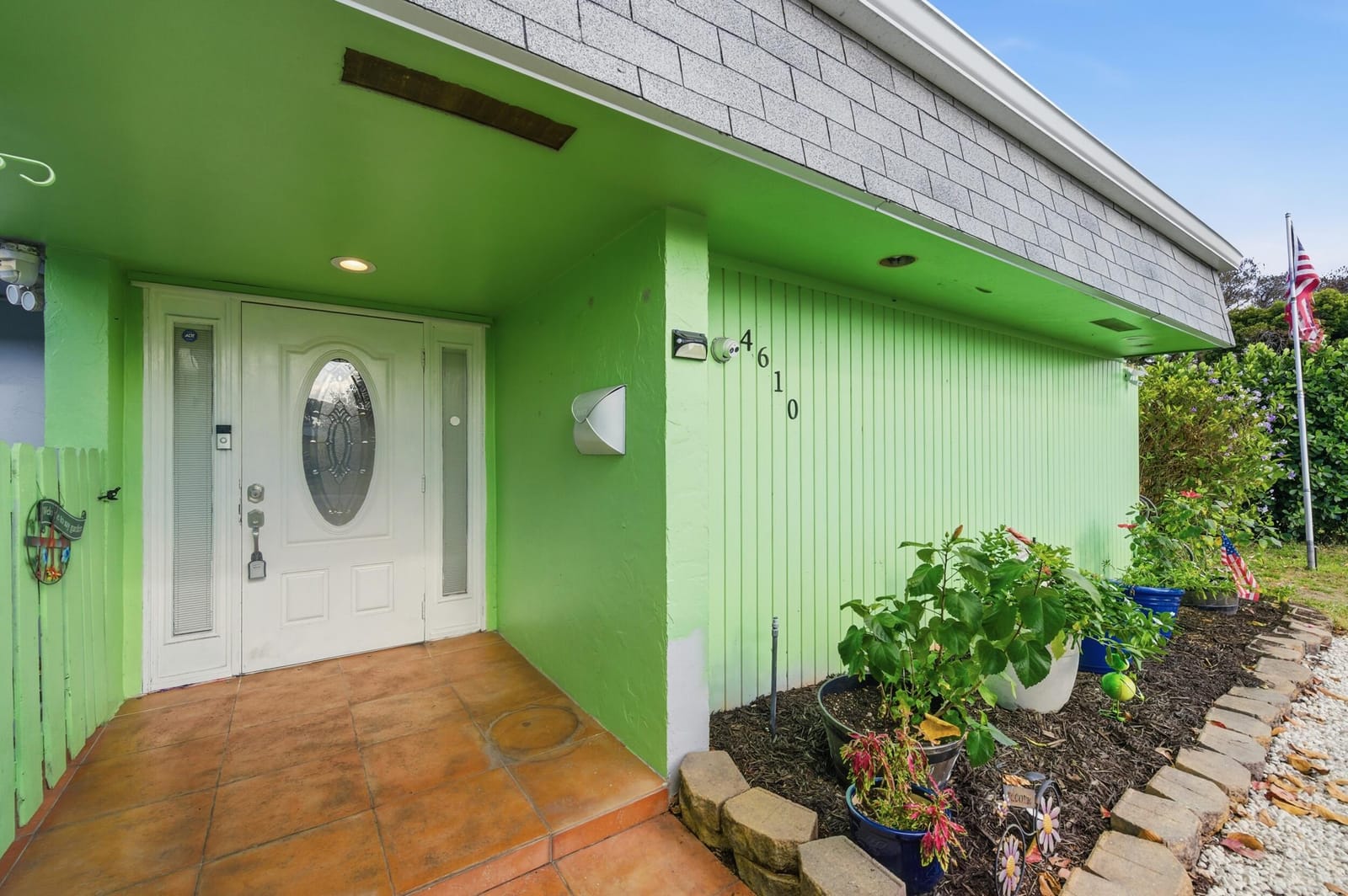 4610 King Palm Drive — photo 5