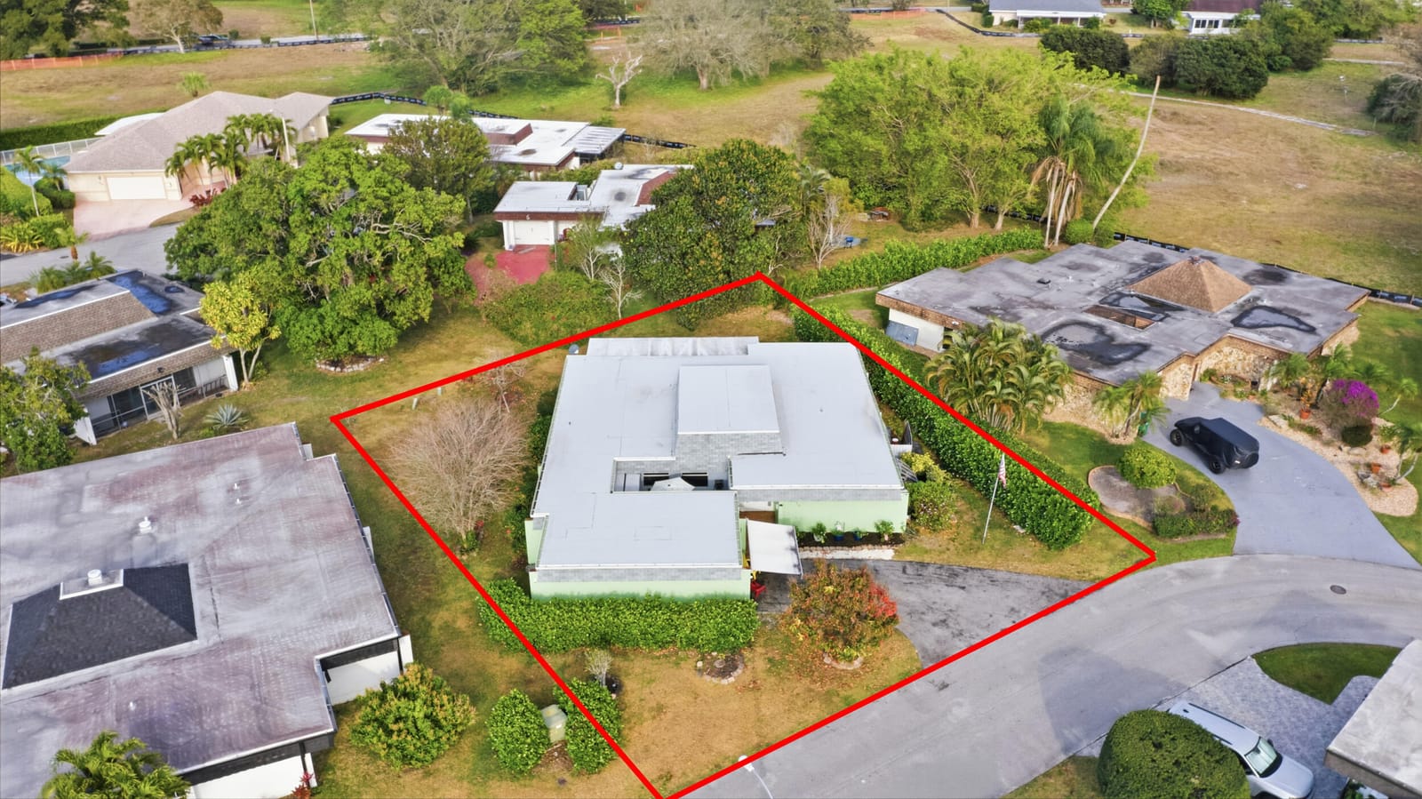 Sold home at 4610 King Palm Drive, Tamarac, FL 33319