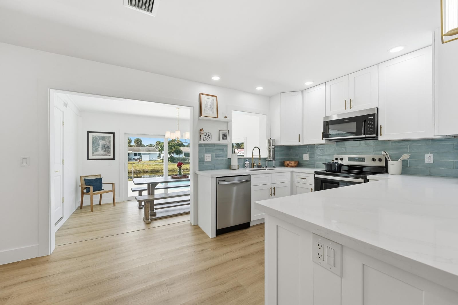 533 Riverside Drive, Palm Beach Gardens, FL 33410 photo 1