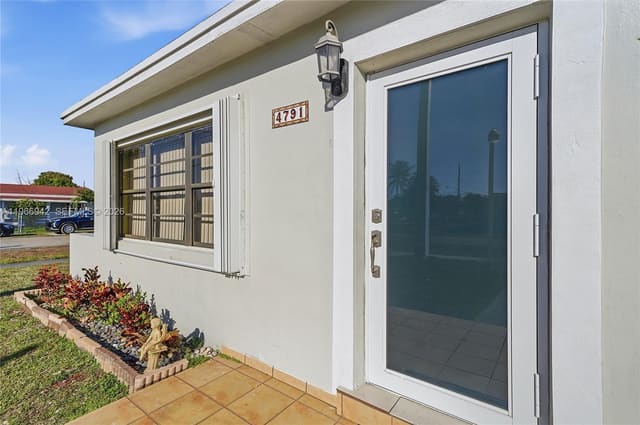 4791 W 3rd Avenue, sold in Ideal Homes Sub No 4, Hialeah, FL