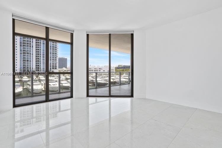 17301 Biscayne Boulevard 305, North Miami Beach, FL 33160 photo 30