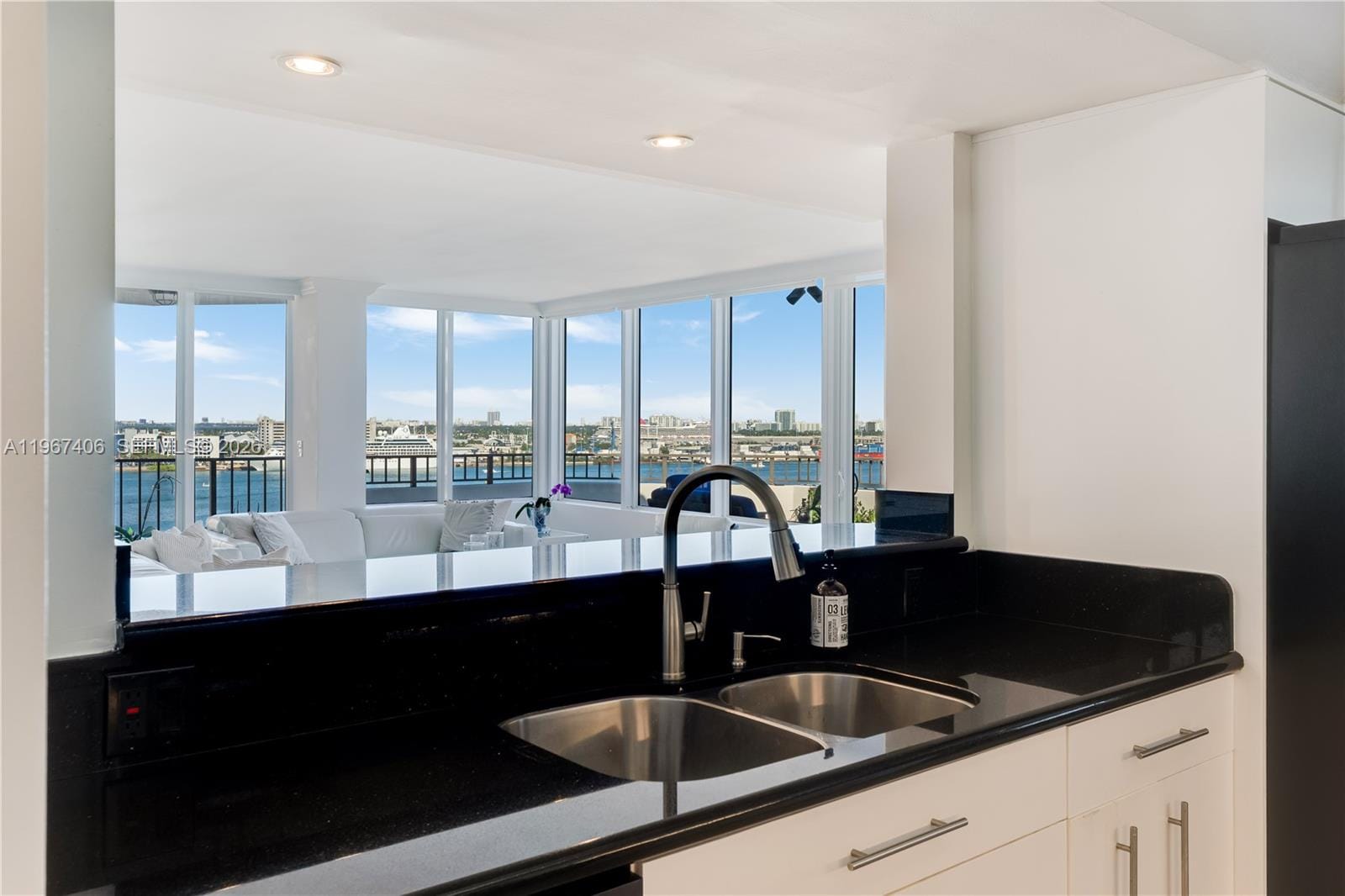 520 Brickell Key Drive A1506, Miami, FL 33131 photo 18