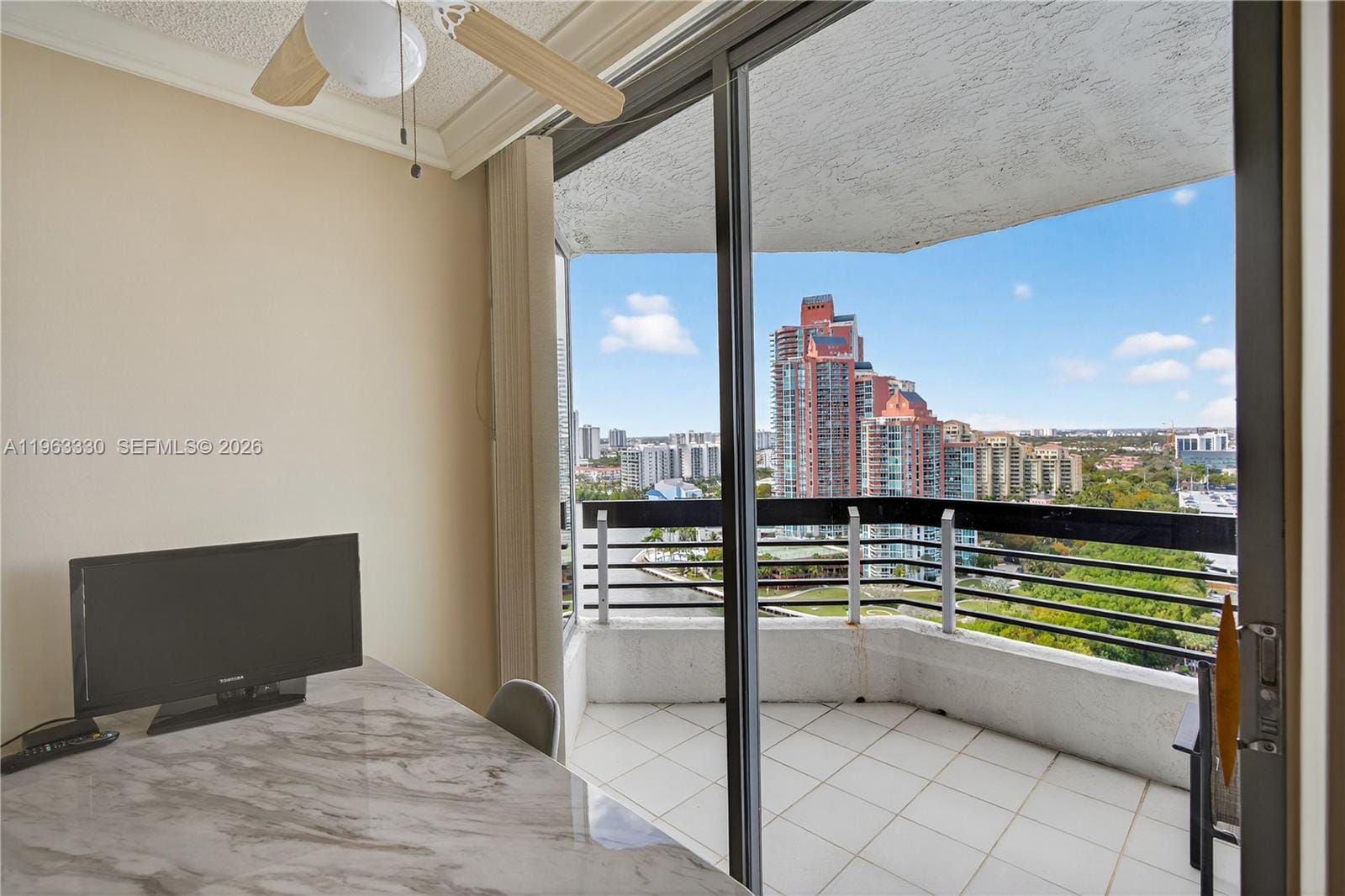 3530 Mystic Pointe Drive 2202 — photo 11