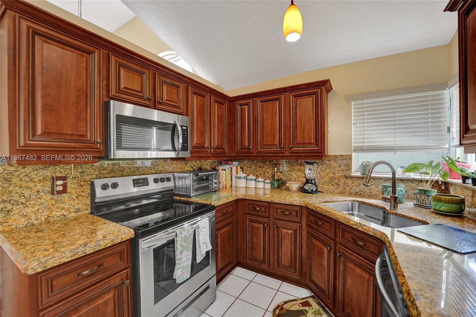 2932 Oak Park Circle — photo 7