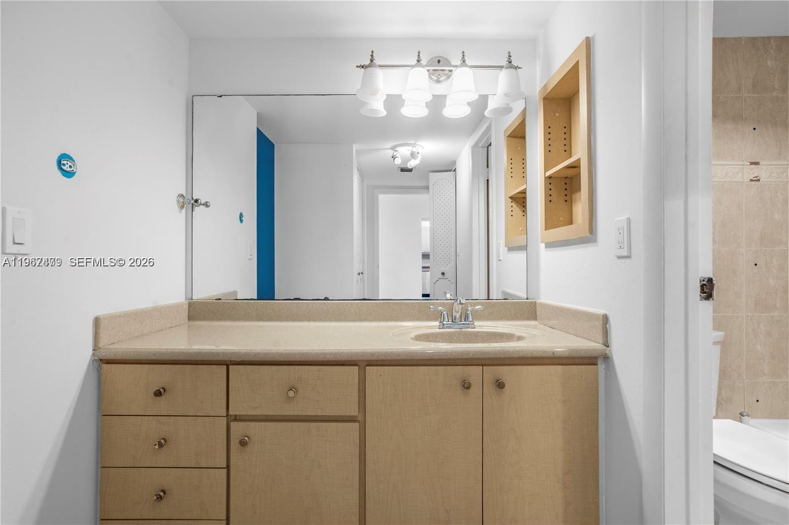 20500 W Country Club Drive 607, Aventura, FL 33180 photo 13
