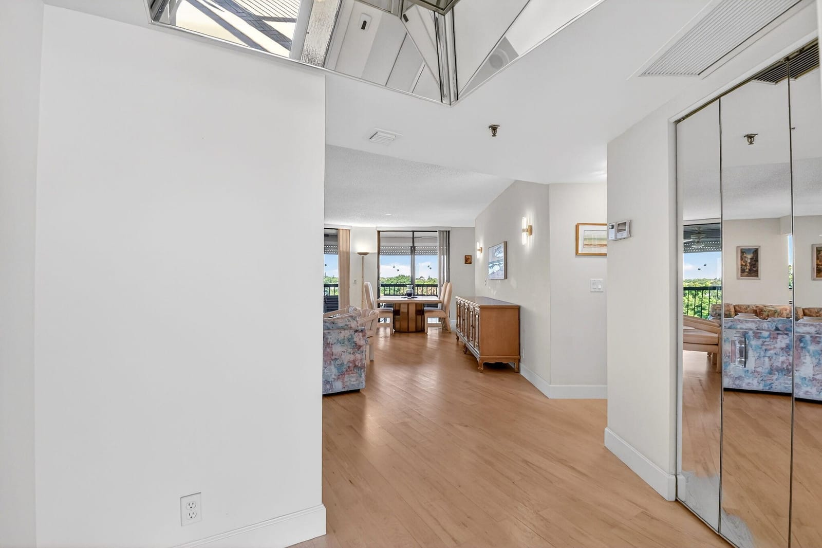 5279 Fountains Drive S 604 — photo 4