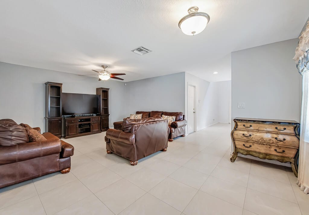 845 Imperial Lake Road, West Palm Beach, FL 33413 photo 12