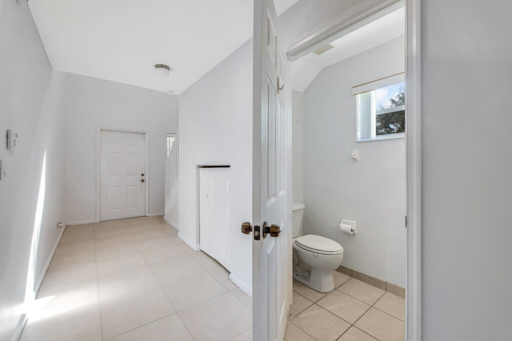 845 Imperial Lake Road, West Palm Beach, FL 33413 photo 8