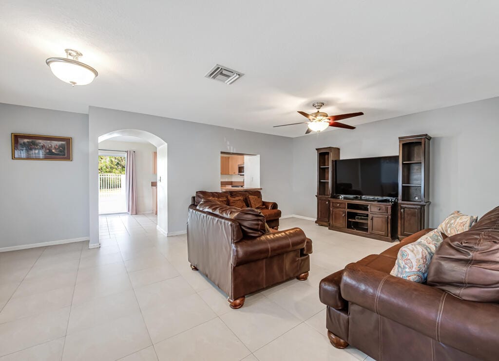845 Imperial Lake Road, West Palm Beach, FL 33413 photo 10