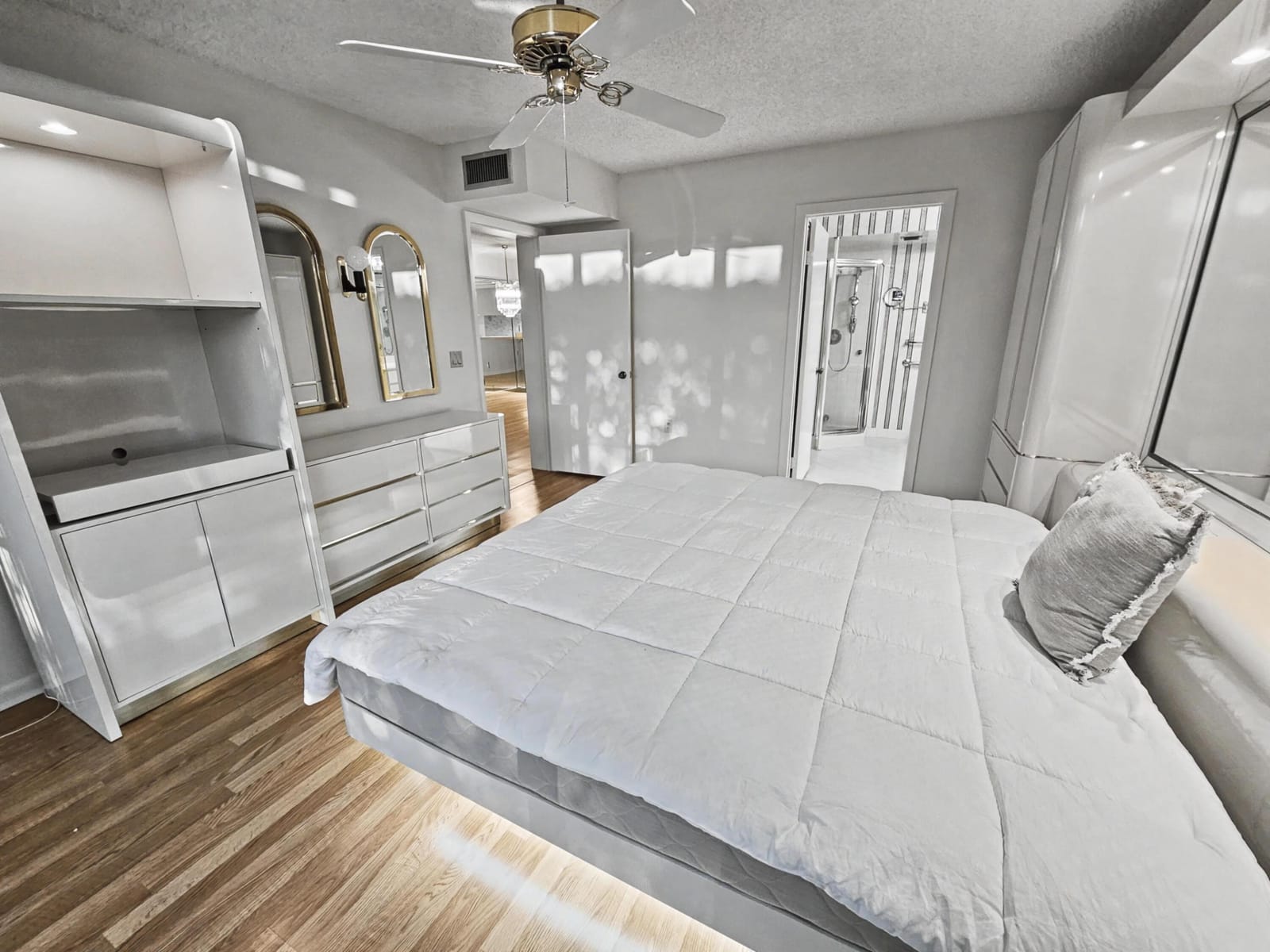 2811 Village Boulevard 101, West Palm Beach, FL 33409 photo 16