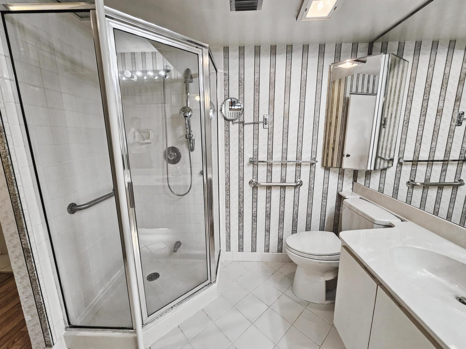2811 Village Boulevard 101, West Palm Beach, FL 33409 photo 18