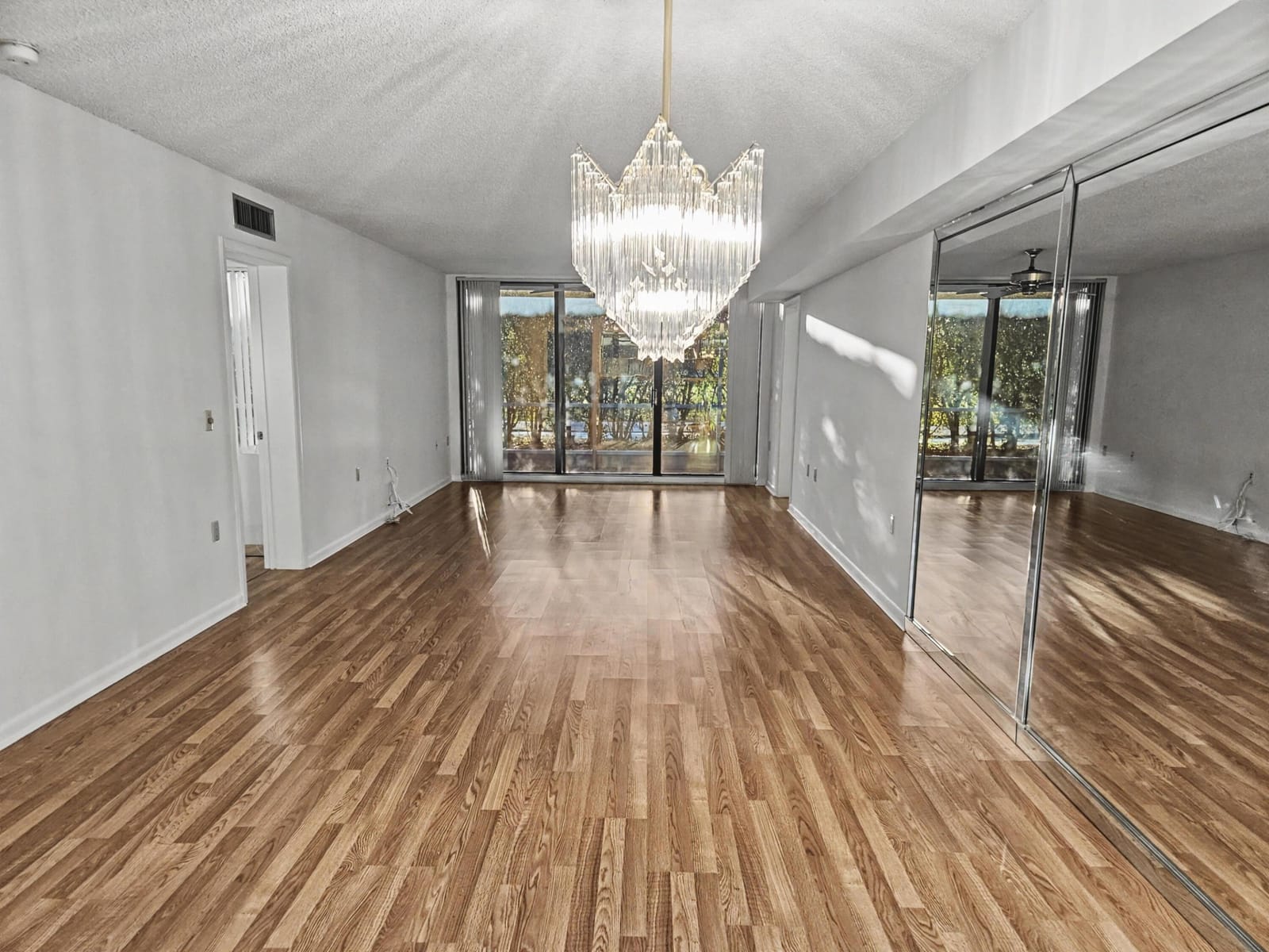 2811 Village Boulevard 101, West Palm Beach, FL 33409 photo 7
