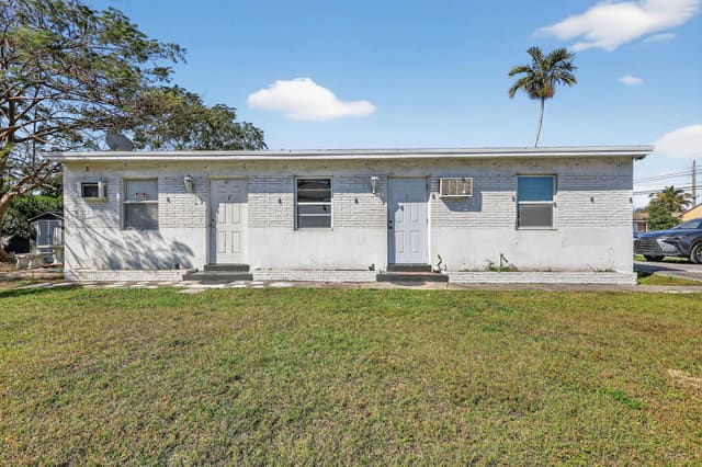 2322 Johnson Street, Hollywood, FL 33020