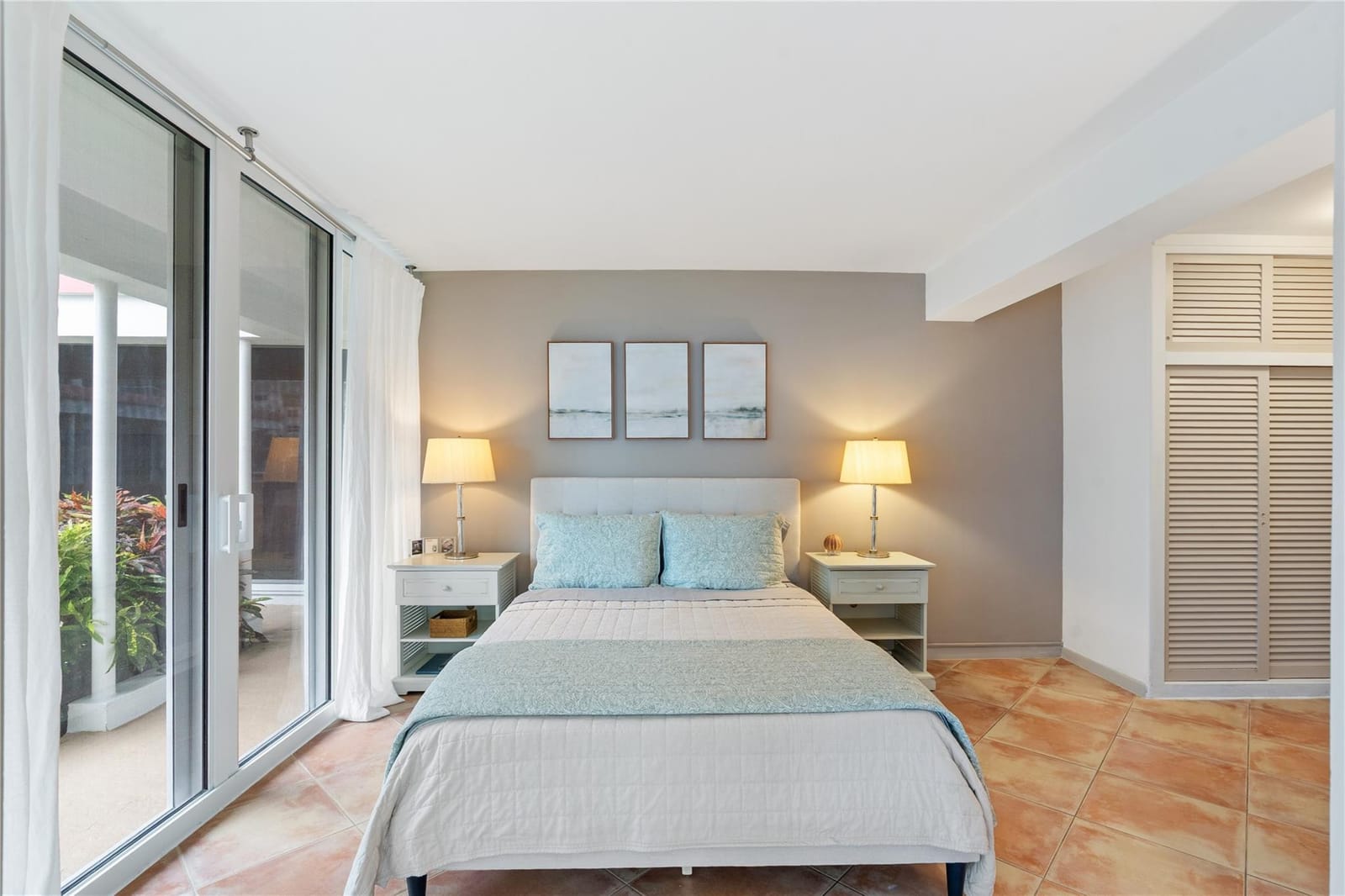 2740 Yacht Club Boulevard 9D — photo 6