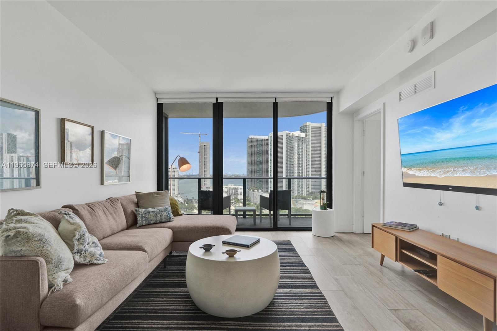 121 NE 34th Street 2205, Miami, FL 33137, Miami