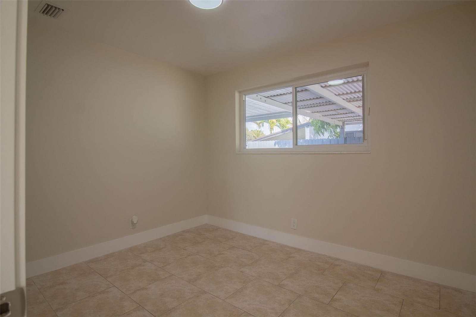 6540 Garfield Street — photo 8