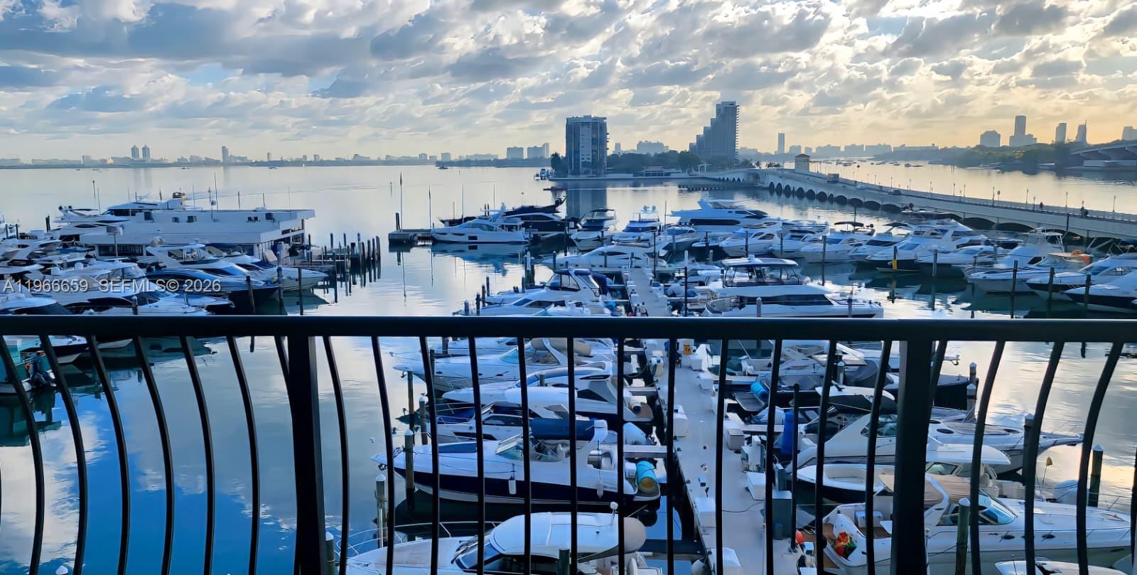 555 NE 15th Street 516, Miami, FL 33132, Miami
