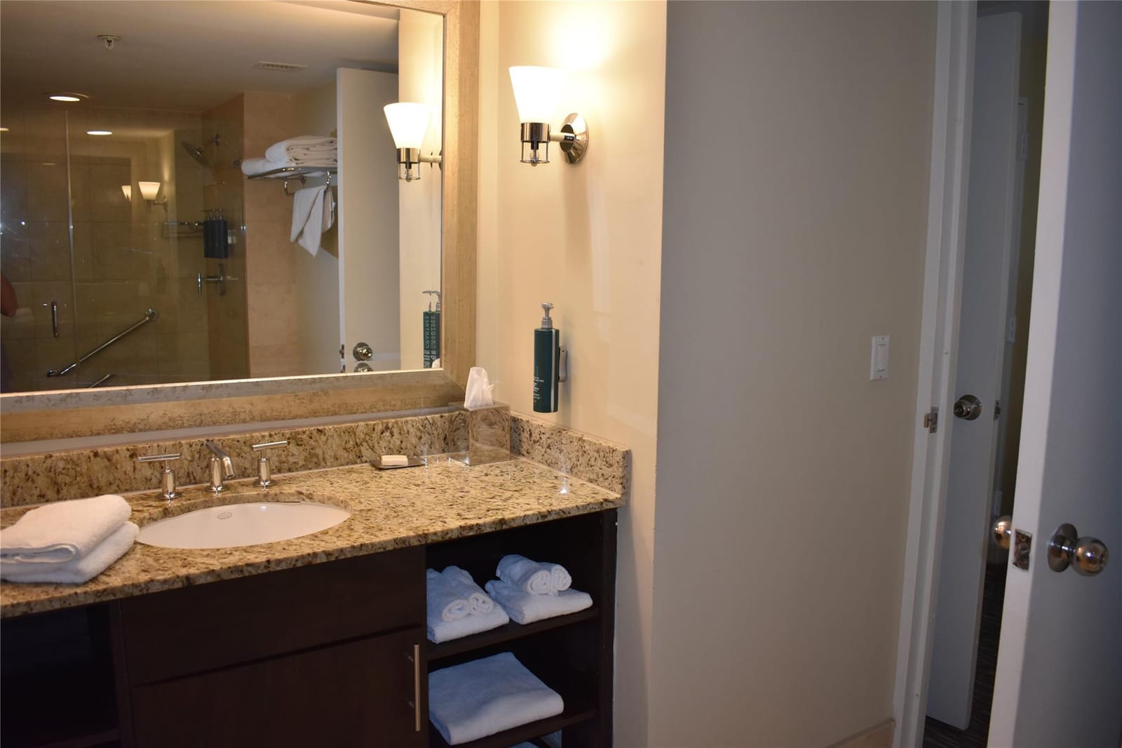 2670 E Sunrise Boulevard 723, Fort Lauderdale, FL 33304 photo 10