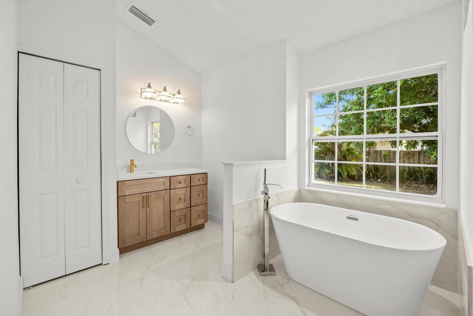 1026 SW Macao Avenue, Port St. Lucie, FL 34953