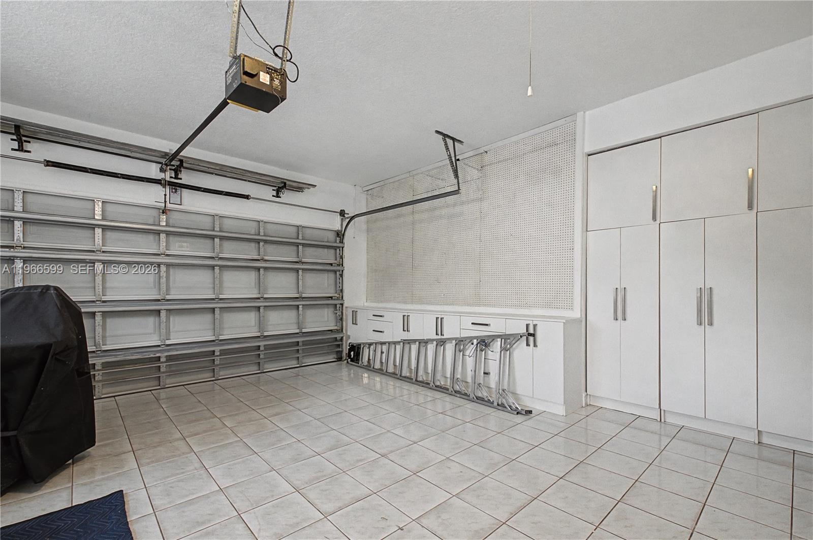 8305 NW 157th Terrace, Miami Lakes, FL 33016 photo 13