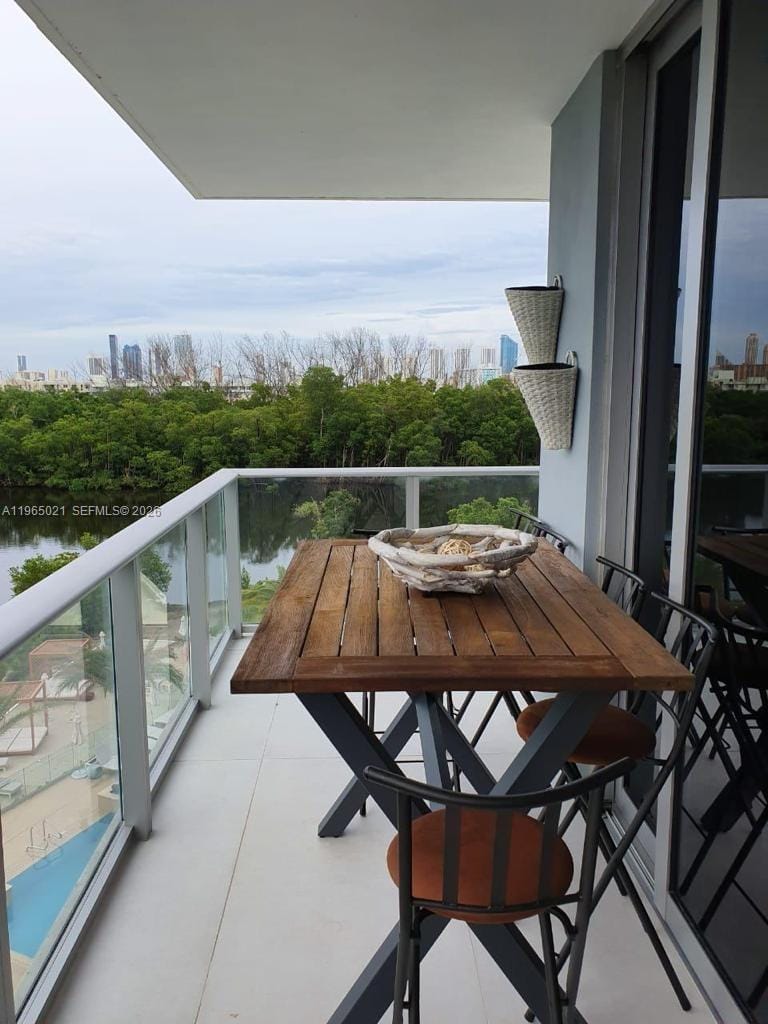 16385 Biscayne Boulevard 507, North Miami Beach, FL 33160 photo 17