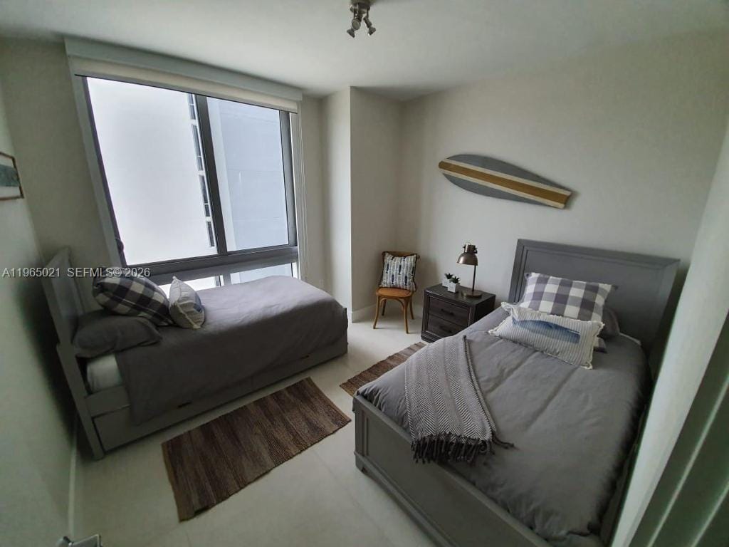 16385 Biscayne Boulevard 507, North Miami Beach, FL 33160 photo 24