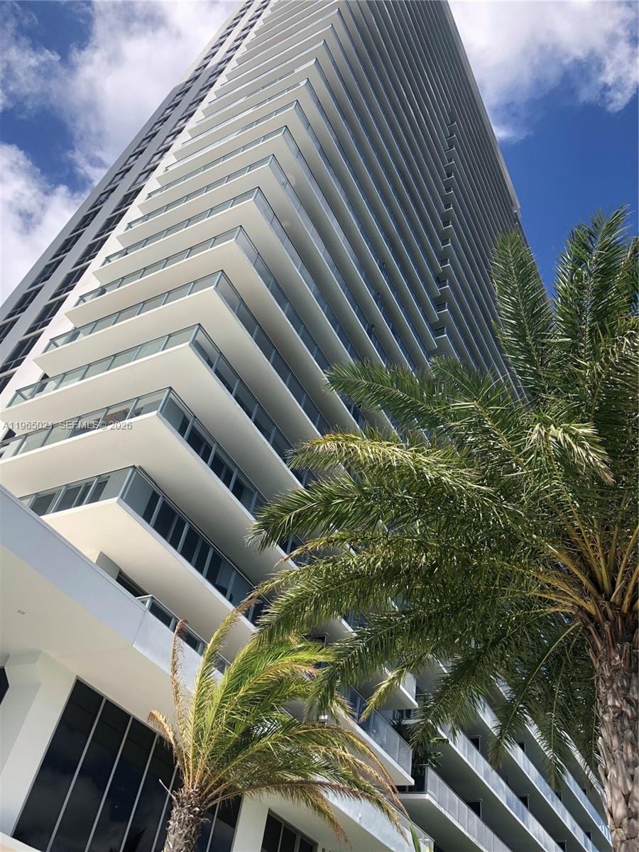 16385 Biscayne Boulevard 507, North Miami Beach, FL 33160 photo 29