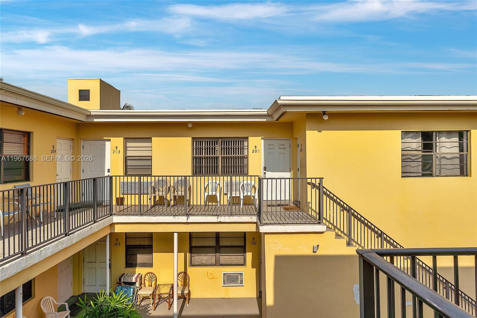 322 Harding Street B202, Hollywood, FL 33019 photo 17