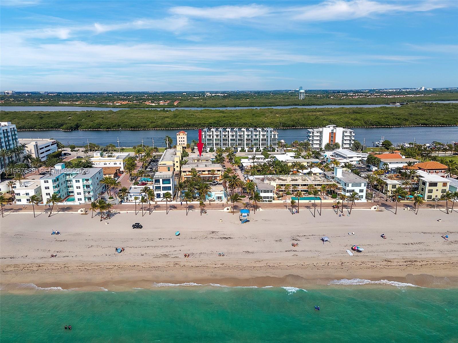 322 Harding Street B202, Hollywood, FL 33019, Hollywood