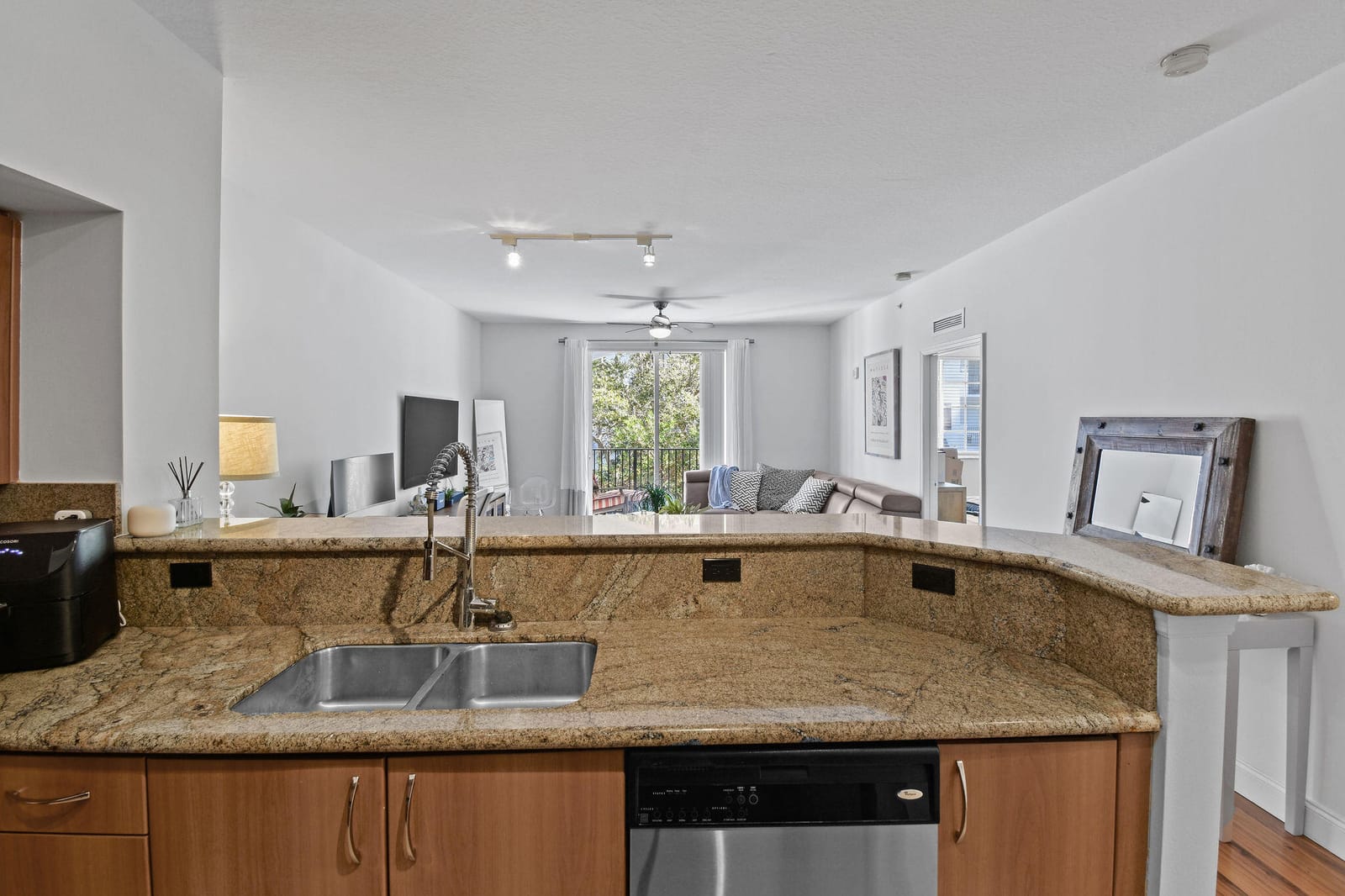 250 NE 3rd Avenue 1320, Delray Beach, FL 33444 photo 11